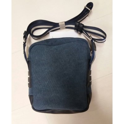 TRACOLLA CANVAS IN MY HOOD