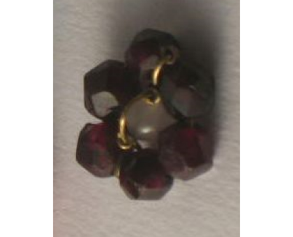 Bottoncino a Fiore in Oro Granati antichi