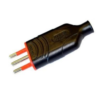 Spina 2P+T 16 A in gomma antischiacciamento ELAPLUG colore bianco