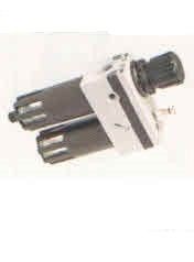 Gruppo filtro regolatore + lubrificatore (2pz) a tazze protette da 1/4' FM56