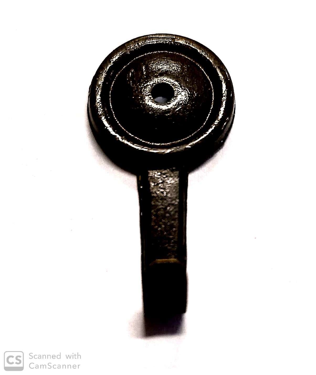 Attaccaglia mod. MEDAGLIA in ottone bronzato
