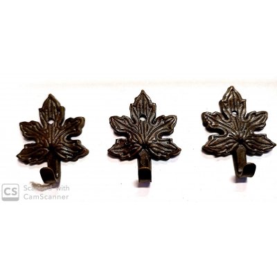 Attaccaglia mod. FOGLIA in ottone bronzato