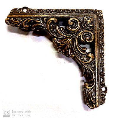 Reggispecchi ad angolo lavorato in ottone bronzato mm 65 x 65