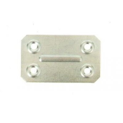 Piastrina rettangolare mm 67 x 40 spessore mm 1 con 4 fori Ø 5 mm