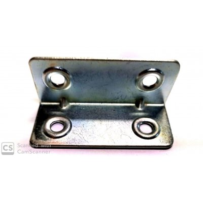 Piastrina piegata mm 20 x 20 x 50 a 4 fori spessore mm 1