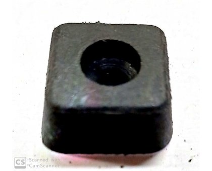 Paracolpo mm 20 x 20 x H 11 quadro in gomma NERA