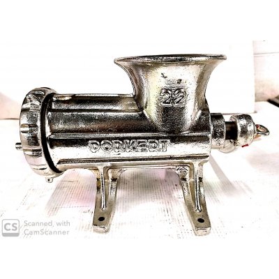 Tritacarne manuale n.22 con staffe per fissaggio a banco PORKERT