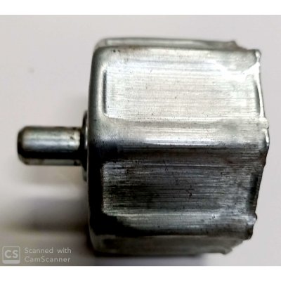 Calotta ottagonale NERVATA con perno mm 12 in ferro zincato