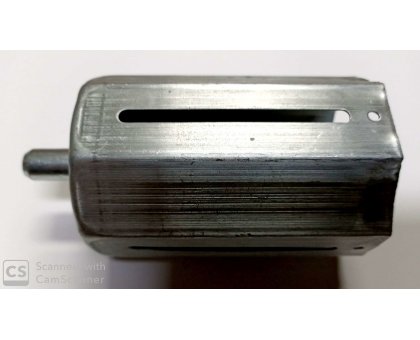 Calotta ottagonale LISCIA PROLUNGATA con perno mm 12 in ferro zincato