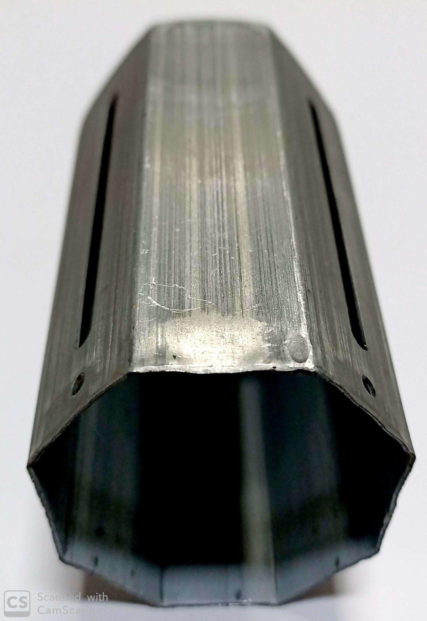 Calotta ottagonale LISCIA PROLUNGATA con perno mm 12 in ferro zincato