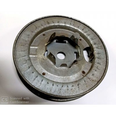 Puleggia in metallo per palo legno d. 180 mm
