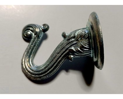 Gancio modello BAROCCO mm 45 x 30 in metallo finitura zincato