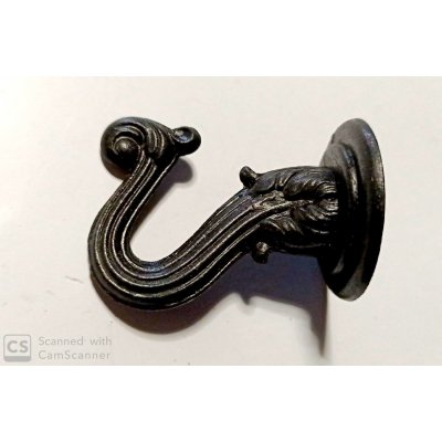 Gancio modello BAROCCO mm 45 x 30 in metallo verniciato nero