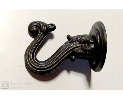 Gancio modello BAROCCO mm 45 x 30 in metallo verniciato nero