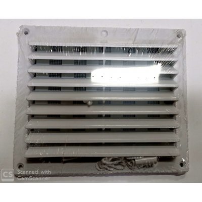 Griglia aerazione rettangolare APRIBILE con cordino mm 175 x 146 in plastica BIANCA
