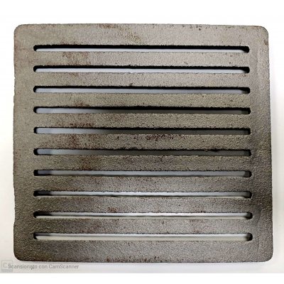 Griglia in ghisa mm 255x225 per stufa a legna per caduta ceneri e aerazione