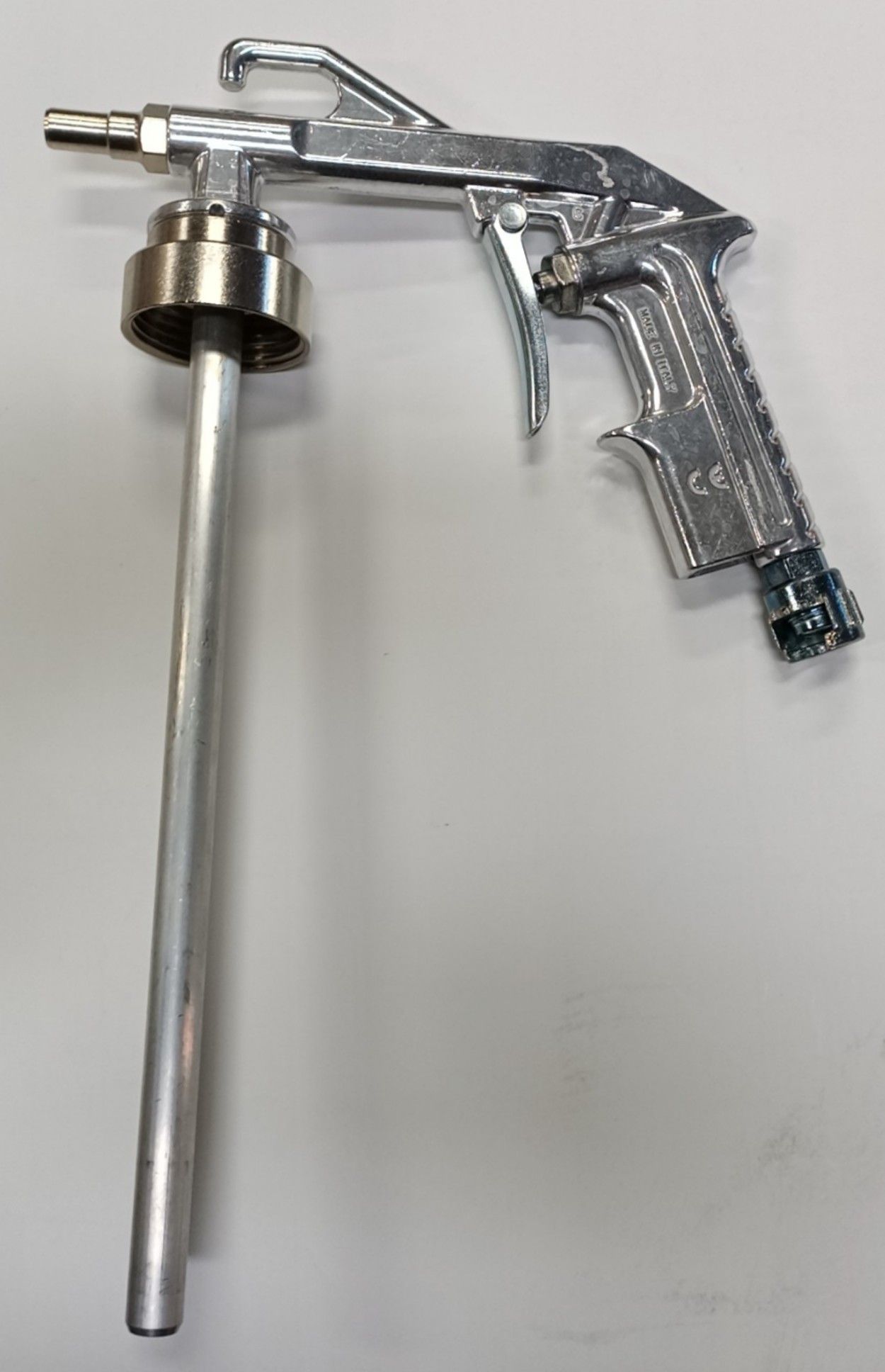 Pistola per antirombo senza serbatoio attacco a vite