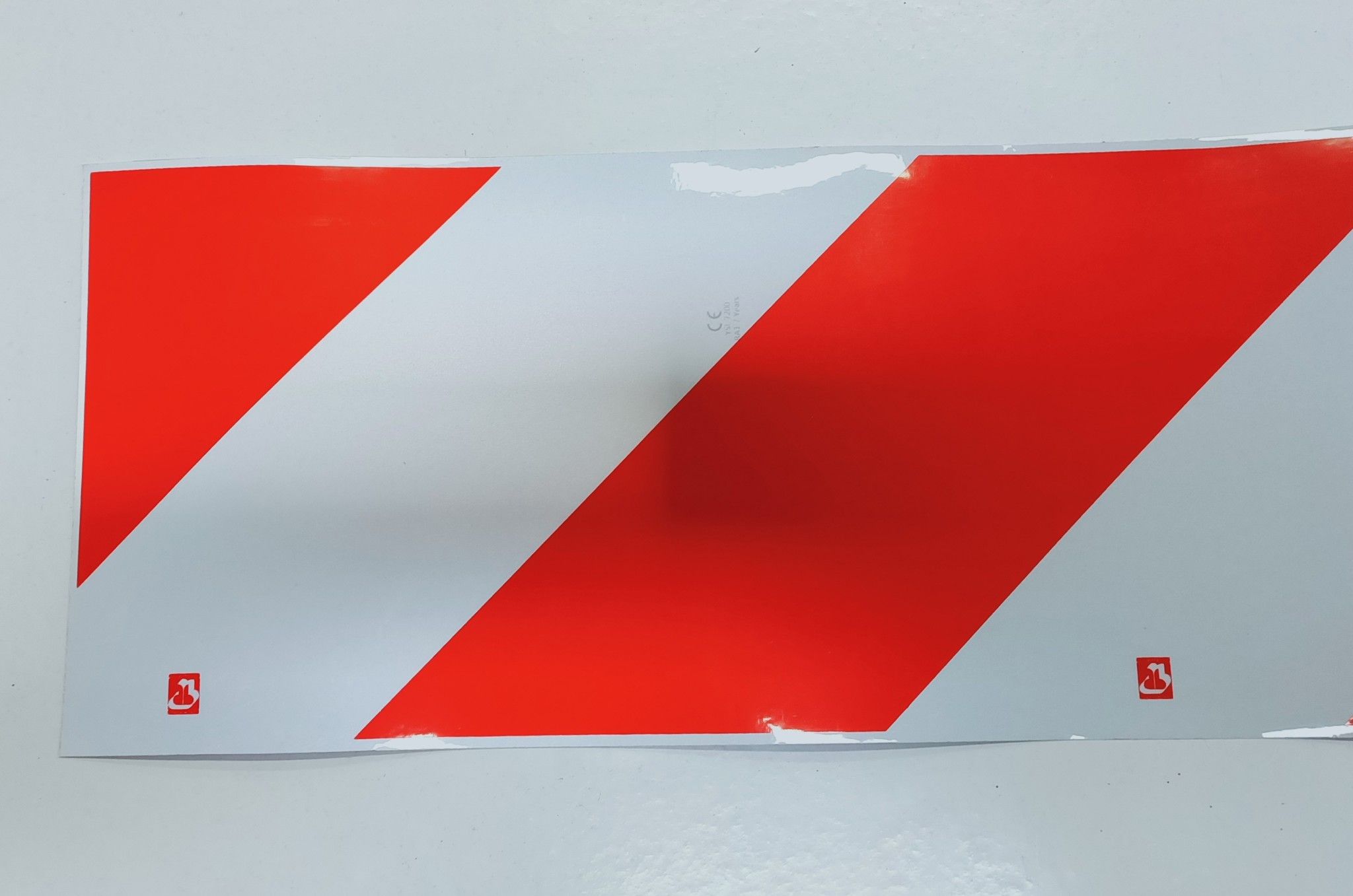 Nastro retroriflettente adesivo bianco/rosso cm 150 x 20 DM 7209