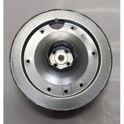 Puleggia in metallo d. 240 mm con calotta per rullo ottagonale mm 60