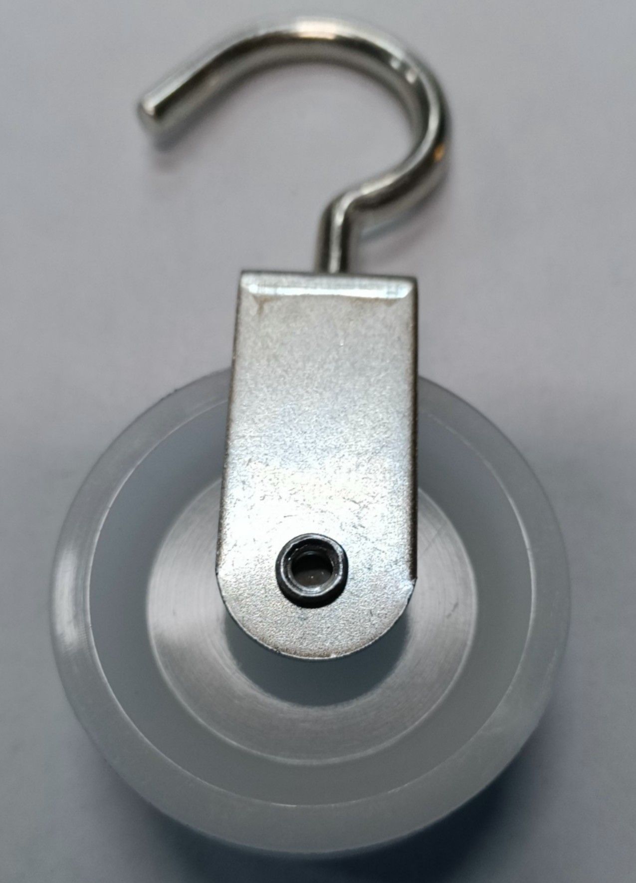 Carrucola nylon mm 50 supporto girevole con gancio aperto in acciaio zincato