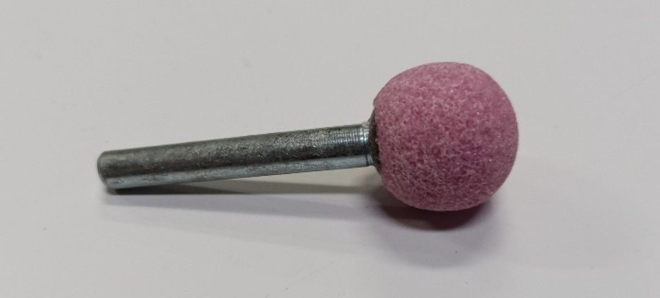 Mola abrasiva  a SFERA diametro mm 20 gambo mm 6 al corindone rosa
