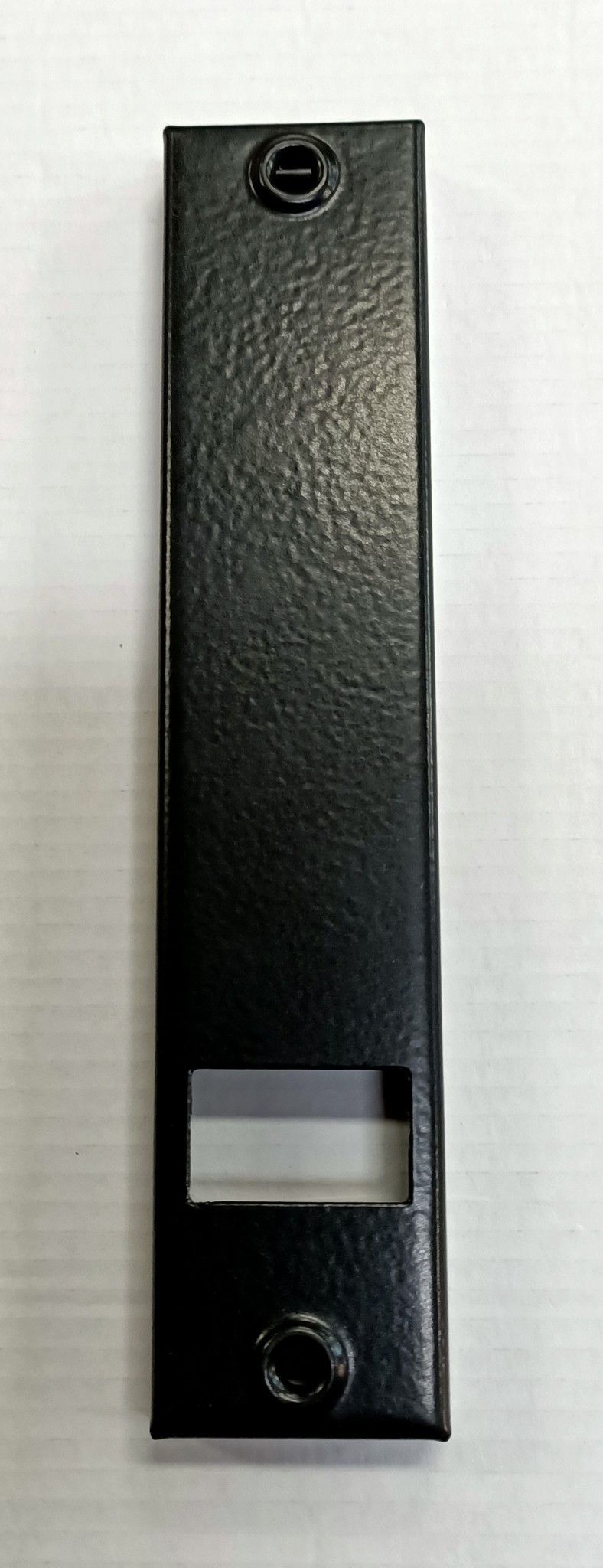 Placca per avvolgitore stretto interasse mm 145 colore nero