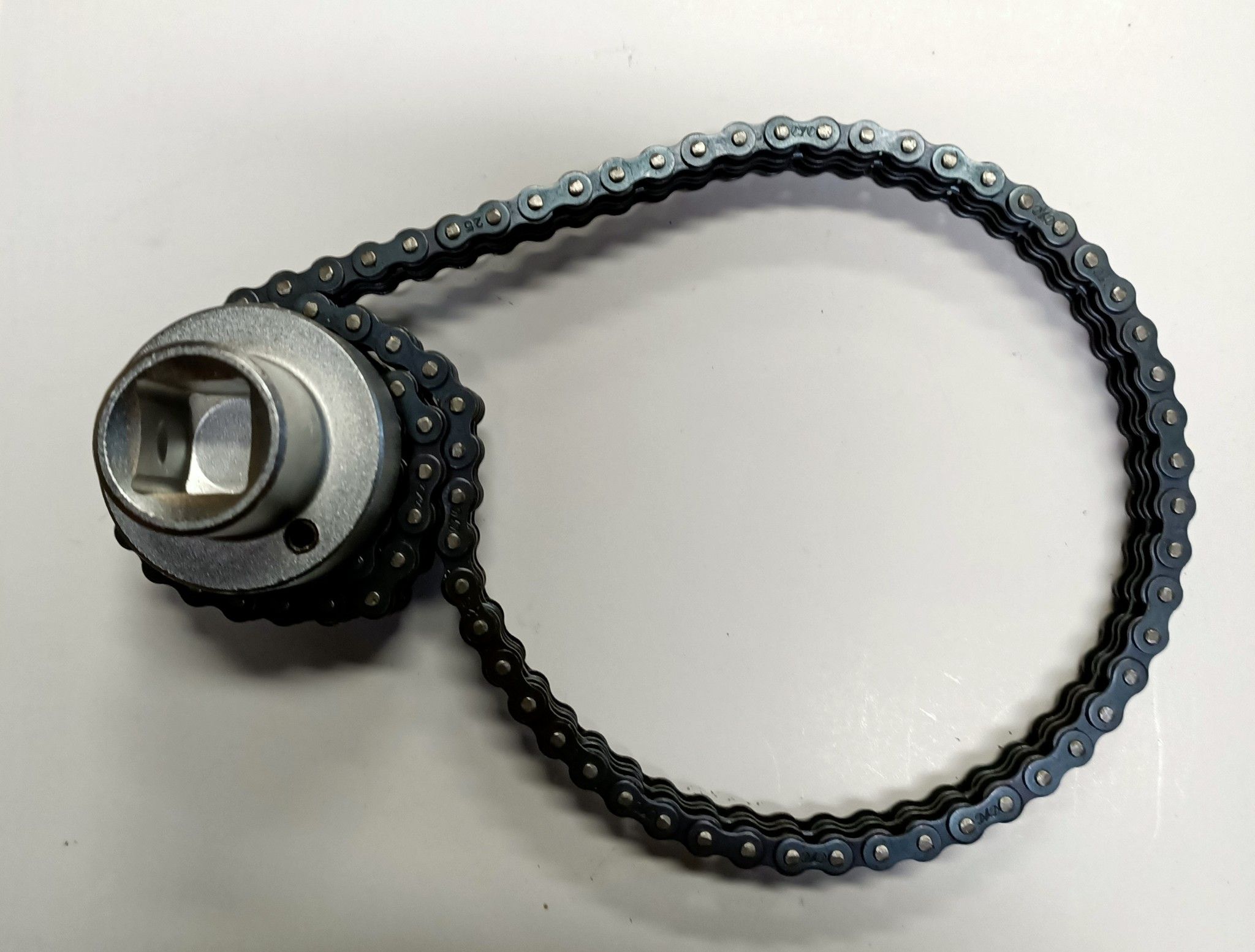 Chiave per filtri olio e gasolio a doppia catena mm 40-160