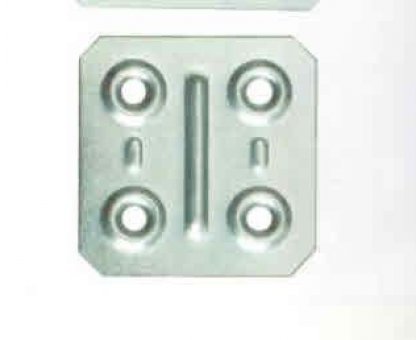 Piastrina quadrata INOX cm 4 x 4 spessore mm 0,8 a 4 fori