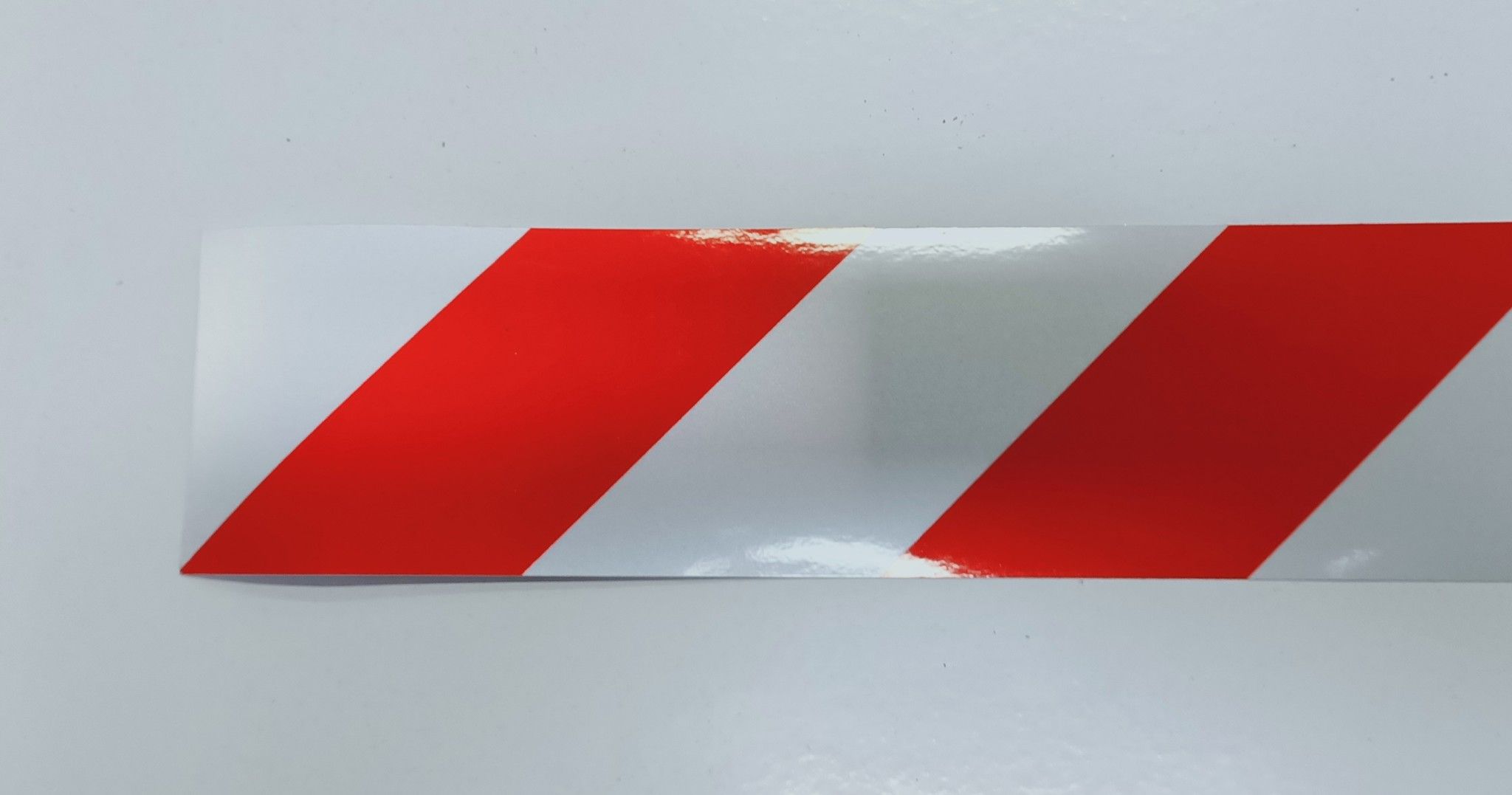 Nastro retroriflettente adesivo bianco/rosso cm 100 x 10 DM 7209