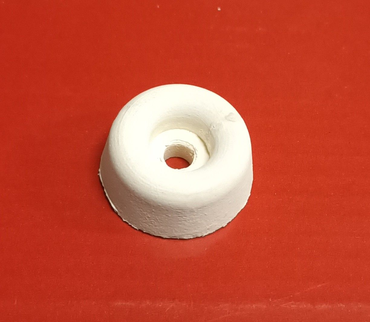 Paracolpo mm 25 x 11 BIANCO troncoconico in gomma con foro per vite