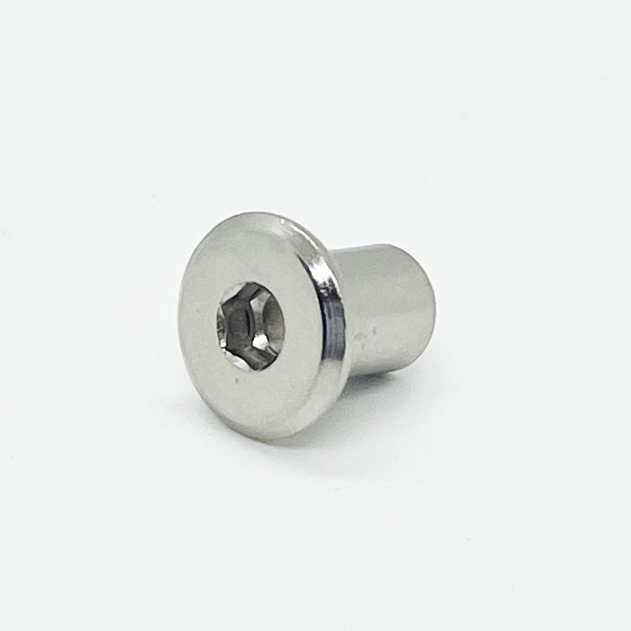 Dado cieco acciaio nichelato testa piana M6 mm15x12x9