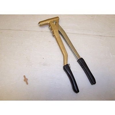 Rivettatrice modello 'K 14 ' professionale per rivetti FAR K14