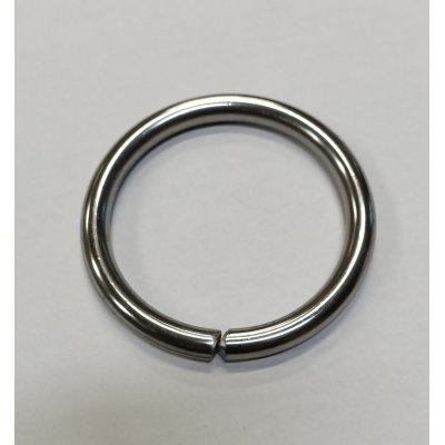 Anello ferro grezzo mm 64 filo mm 8,0 ravvicinato non saldato