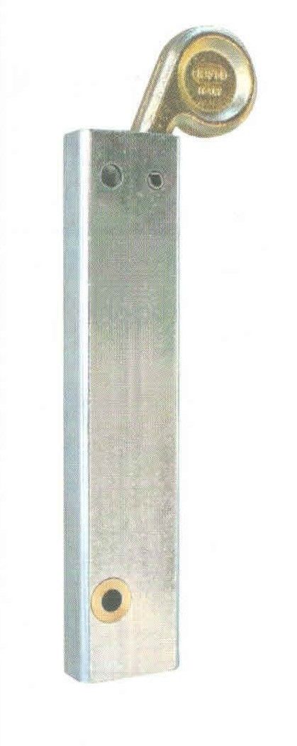 Paletto - Catenaccio automatico per cancello a 2 ante