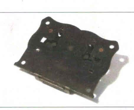 Serratura per mobili in stile FASEM 576/20 da applicare in ferro BRUNITO