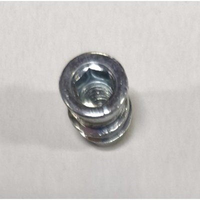 Bussola 4 Ma con esagono incassato in ferro zincato