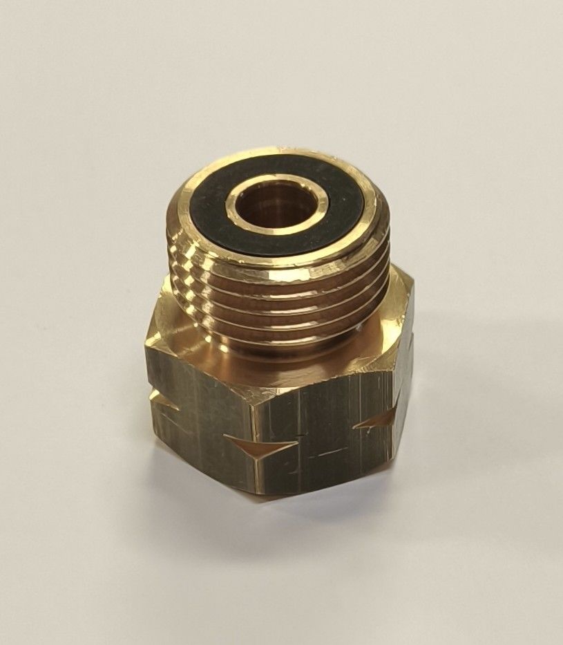 Riduzione filetto F 20x14 sn Italia x M 21,8x14 sn attacco Tedesco