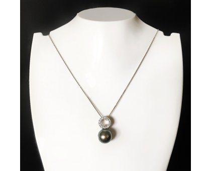 Girocollo  con perla in oro e diamanti ref. GB4