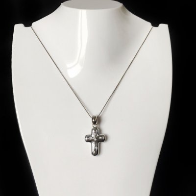 Girocollo croce in oro e diamanti ref. PB1