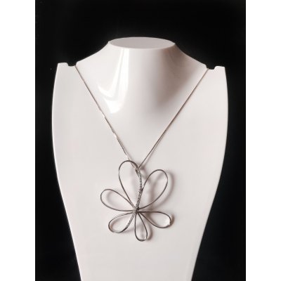 Girocollo fiore in oro con zirconi ref. G57