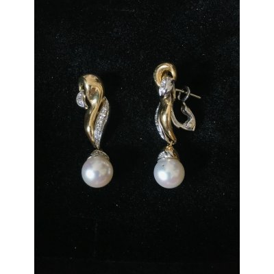 Asayo orecchino in oro con perla e diamanti ref. AOP05251