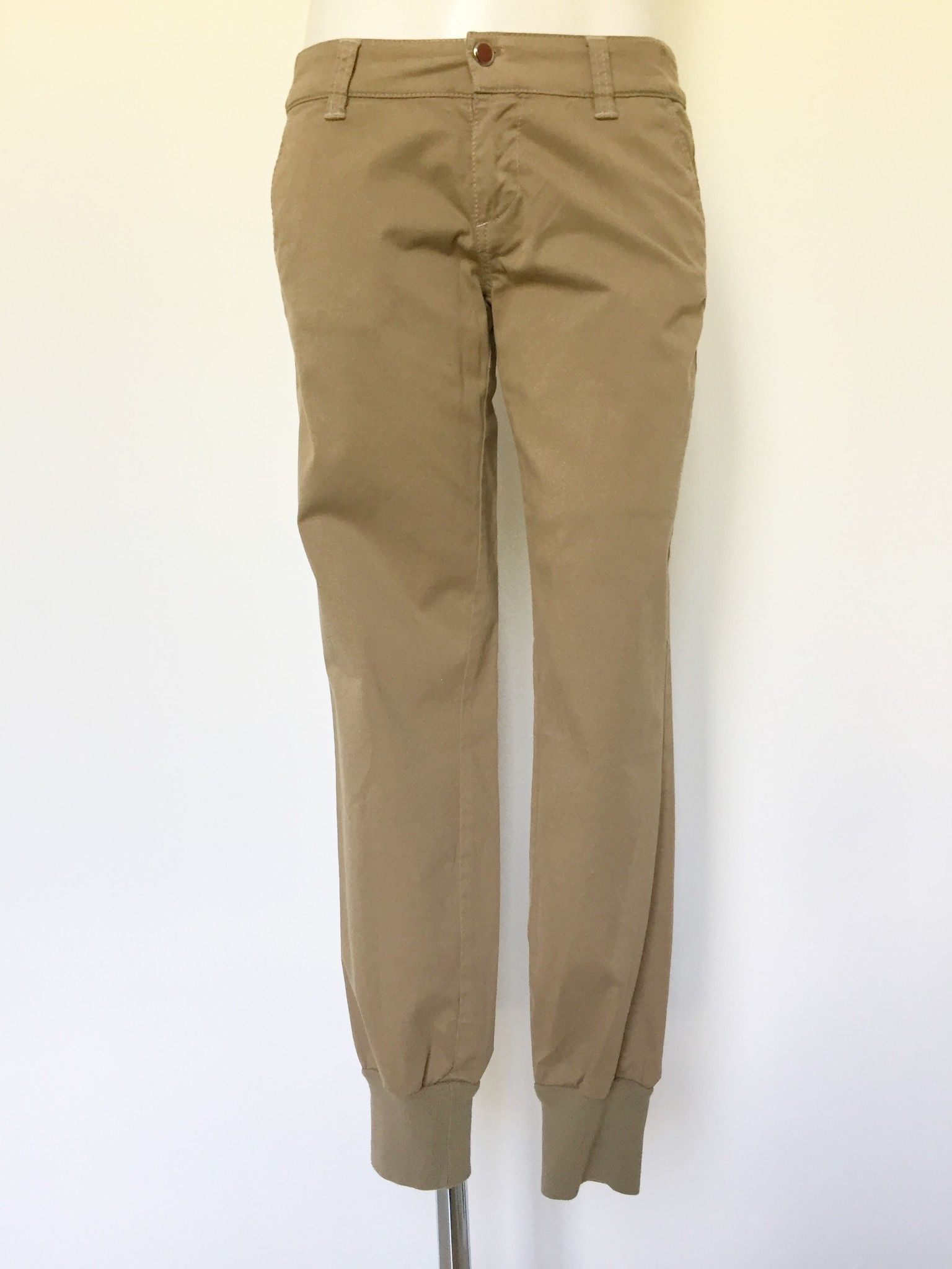 Qzee Sports Pants with Ankle Fabric Strap Cod.fly12