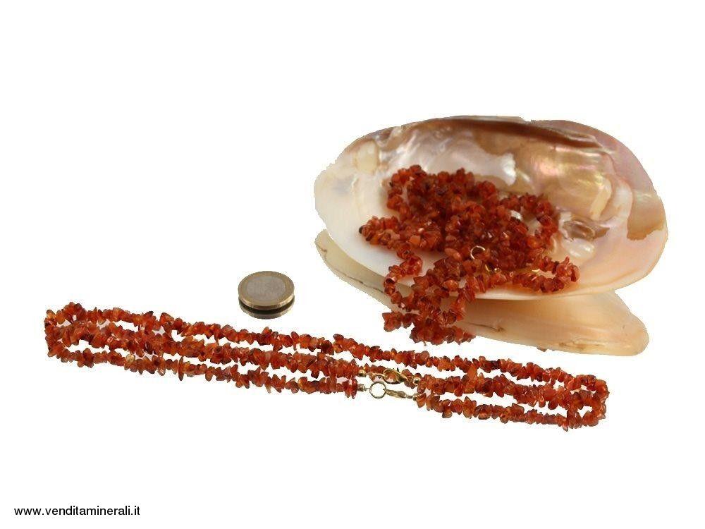 Catena di schegge in corniola