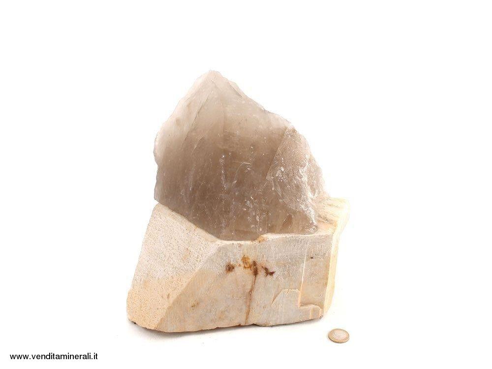 Quarzo fume' su base di feldspato