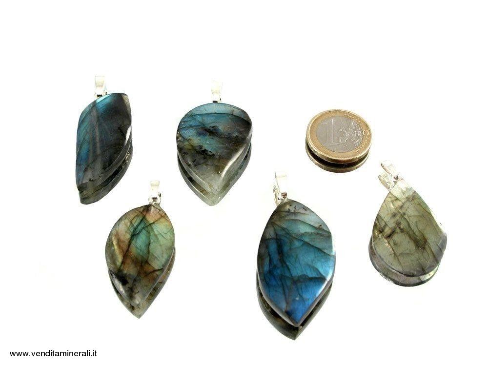 Ciondolo labradorite cabochon in argento 925
