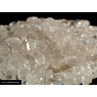 Piccole pietre martellate di cristallo di rocca TS A 0,5 kg