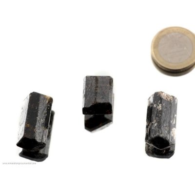 Dravite - cristalli di tormalina marrone 3