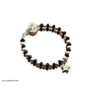 Bracciale spinello con charm in argento