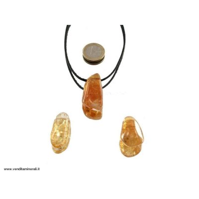 Pietra lavorata al citrino