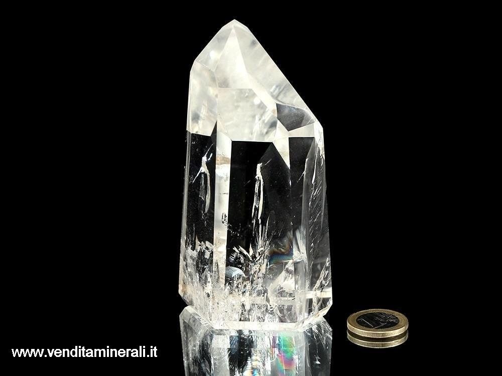 Cristallo di roccia estremamente chiaro e lucido